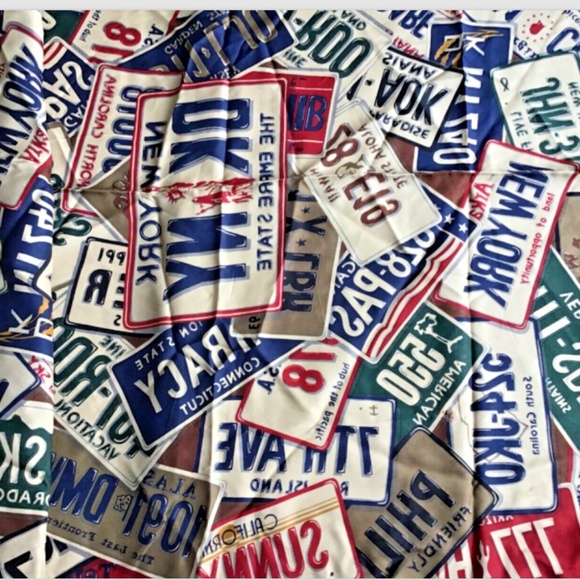 hand rolled women Silk Écharpe/scarf  licence  plates  print made in Italy 🇮🇹 - Picture 4 of 5